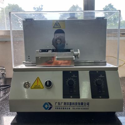 Máquina de corte automática de muestras para pruebas de Izod y Charpy